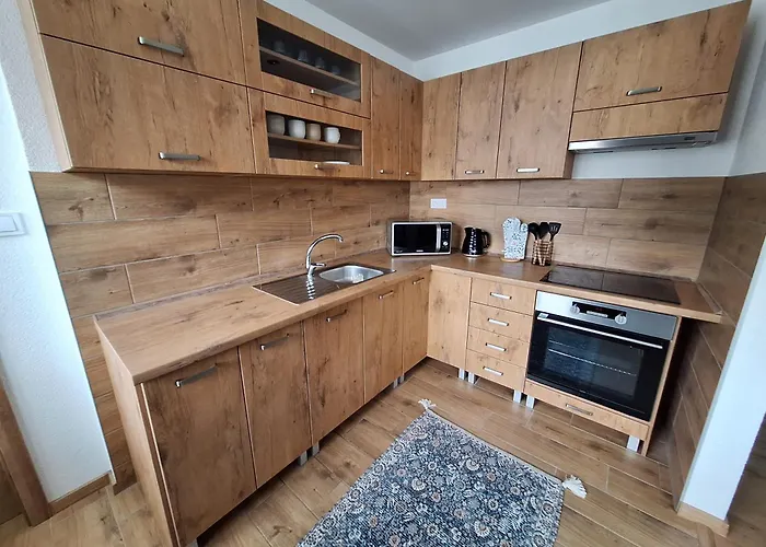 Pod Hradovou V Tisovci * Tisovec